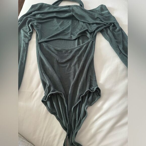 NWT FREE PEOPLE CUT IT OIT BODYSUIT IN GREEN SMALL - Picture 3 of 3